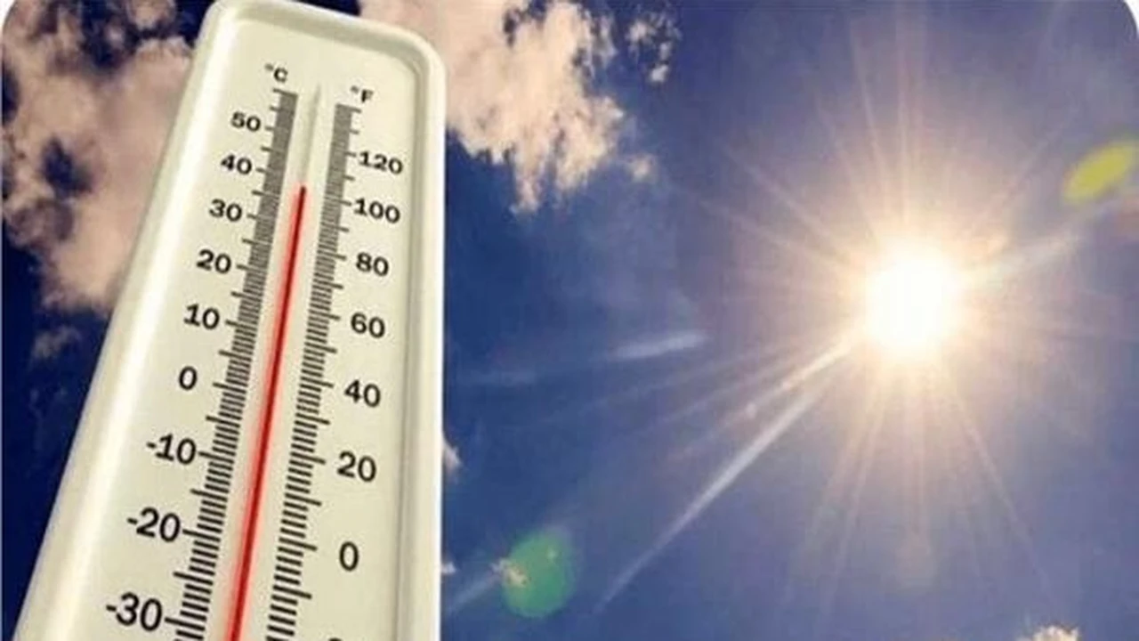 الصغرى 12 درجة.. خرائط الطقس تكشف تطورات الحرارة غدًا في القاهرة والمحافظات
